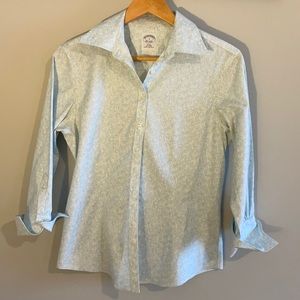 Brooks Brothers Blouse. Blue Size 6.